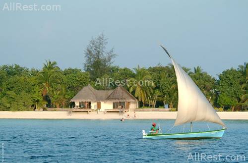 Veligandu Island Resort 7